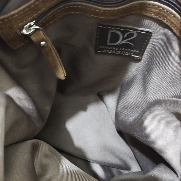 D2 Leather Bag with fringe - Picture 6 of 10